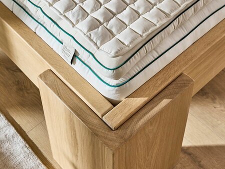 Kapok mattress and quilted layers
